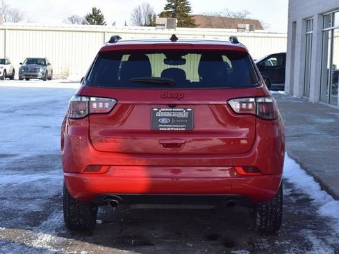 Used 2023 Jeep Compass Limited image 5