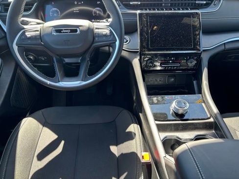 New 2026 Jeep Grand Cherokee L 4WD image 19