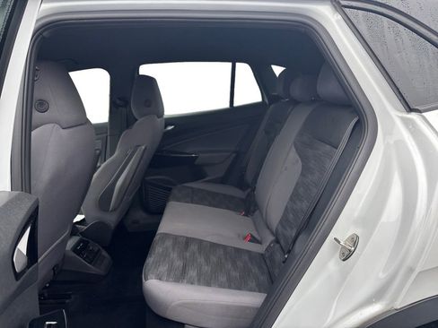 Used 2021 Volkswagen ID.4 Pro image 21