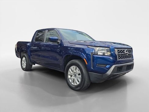 Used 2023 Nissan Frontier SV image 7