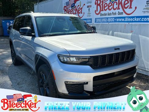 New 2025 Jeep Grand Cherokee L Limited w/ Black Appearance Package image 1