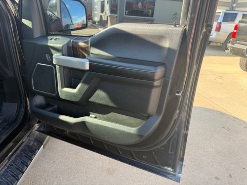 Used 2015 Ford F150 Lariat w/ Equipment Group 501A Mid image 21