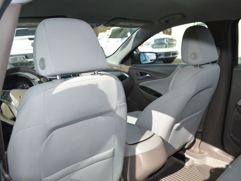Used 2017 Chevrolet Malibu LS FWD image 23