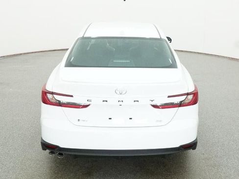 New 2026 Toyota Camry SE image 7
