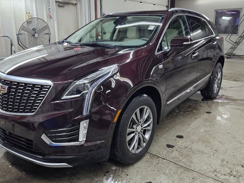 Used 2021 Cadillac XT5 Premium Luxury w/ LPO, Floor Liner Package image 2