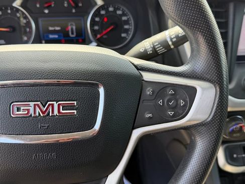 Used 2023 GMC Acadia SLE FWD image 18