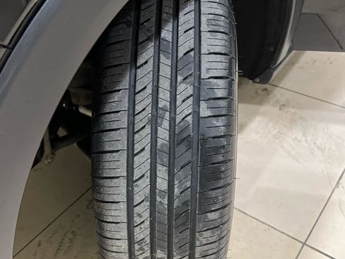 Certified 2024 Honda HR-V LX image 17