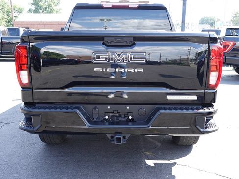 Used 2024 GMC Sierra 1500 Elevation w/ LPO, Elevation Black Package AWD/4WD image 7