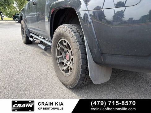 Used 2022 Toyota 4Runner TRD Pro AWD/4WD image 12