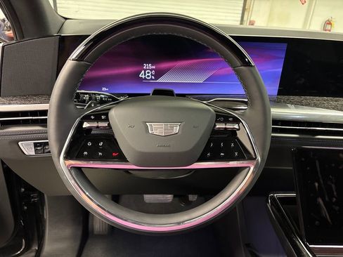 New 2025 Cadillac Escalade IQ Sport 1 w/ Smart Trailering package image 31