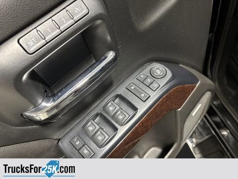 Used 2018 GMC Sierra 1500 SLT image 26