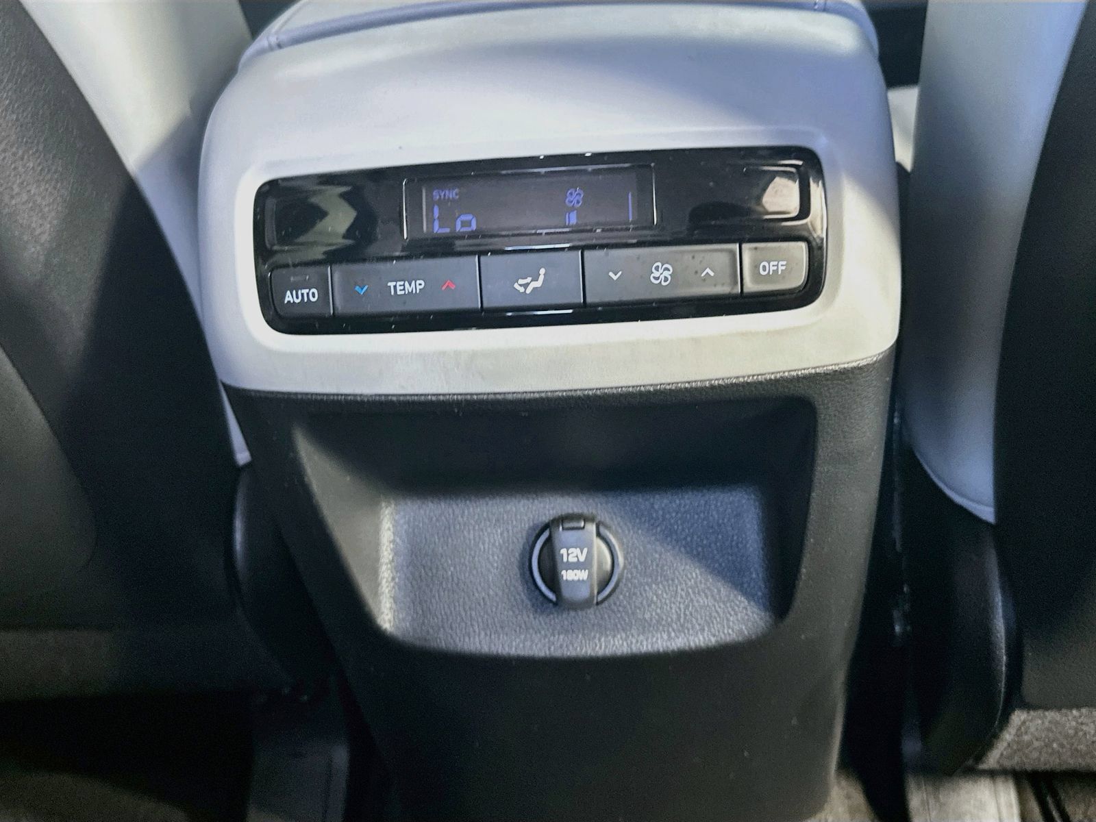 Used 2023 Hyundai Palisade SEL AWD/4WD image 26