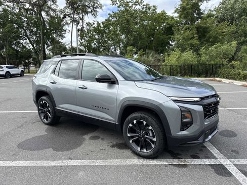 New 2026 Chevrolet Equinox RS w/ Convenience Package III FWD image 1