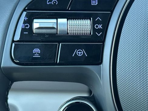 Used 2025 Hyundai Ioniq 6 SEL image 22