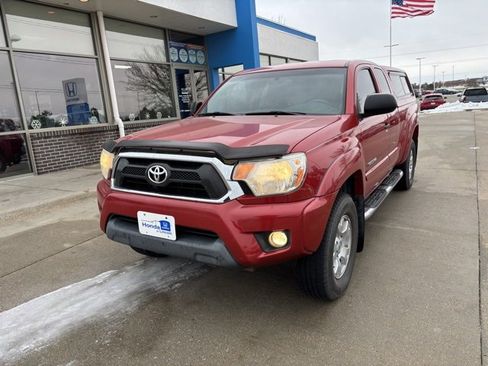 Used 2013 Toyota Tacoma 4x4 Access Cab V6 image 1