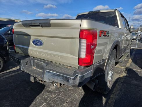 Used 2017 Ford F250 Lariat w/ Lariat Ultimate Package image 6