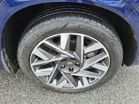 Used 2022 Hyundai Santa Fe Calligraphy image 15