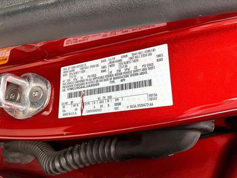 Used 2020 Ford Escape SE image 35