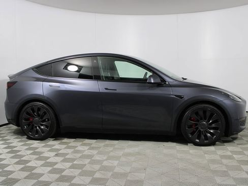 Used 2022 Tesla Model Y Performance AWD/4WD image 28
