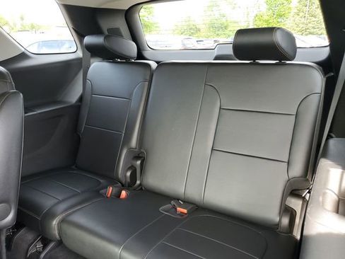 Used 2018 Chevrolet Traverse LT AWD/4WD image 31