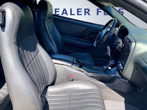 Used 2002 Chevrolet Camaro Z28 w/ SS Performance/Appearance Pkg image 23