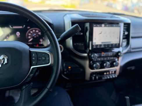 Used 2024 RAM 2500 Laramie w/ Safety Group AWD/4WD image 8