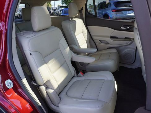 Used 2019 GMC Acadia Denali w/ Technology Package image 9