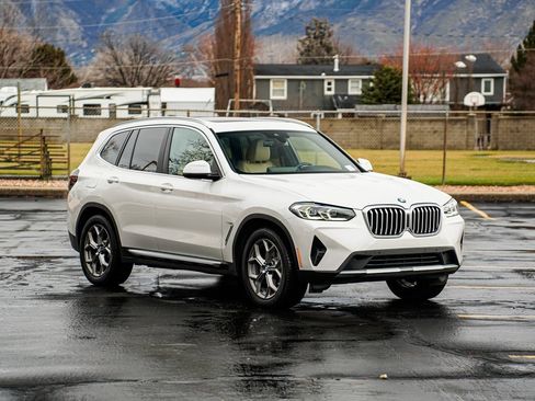 Used 2022 BMW X3 xDrive30i w/ Premium Package 2 image 3