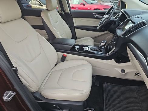 Used 2016 Ford Edge Titanium w/ Technology Package image 10