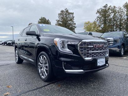 Used 2022 GMC Terrain Denali w/ LPO, Floor Liner Package
