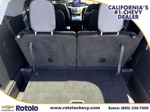 Used 2022 Ford Explorer XLT w/ Equipment Group 202A RWD image 12