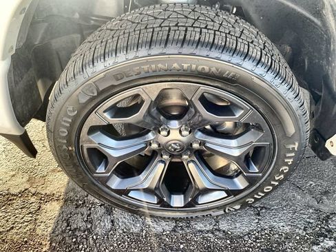 Used 2021 RAM 1500 Limited w/ Night Edition AWD/4WD image 34
