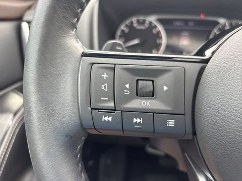 Used 2023 Nissan Rogue SV w/ SV Premium Package AWD/4WD image 26