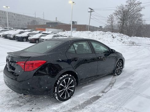 Used 2019 Toyota Corolla SE image 5