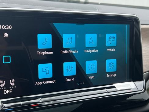 New 2026 Volkswagen Atlas SE FWD image 15