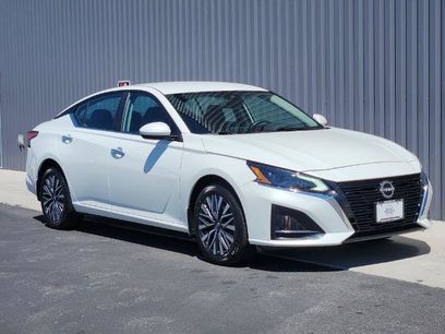 Certified 2023 Nissan Altima 2.5 SV