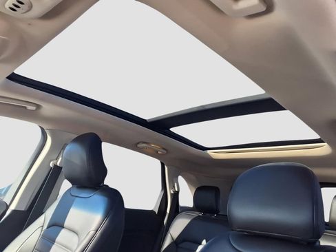 Used 2019 Ford Edge SEL w/ Equipment Group 201A image 33