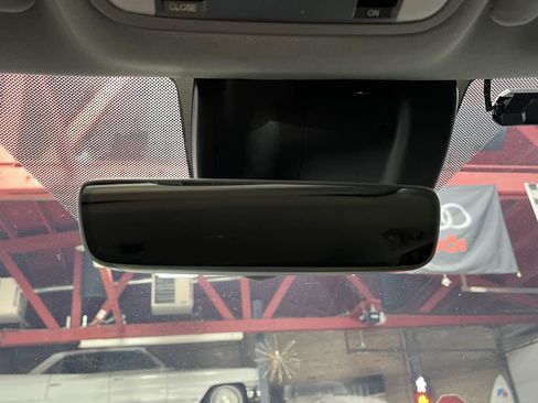 Used 2018 Acura MDX SH-AWD image 18