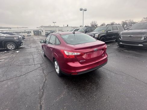 Used 2014 Ford Focus SE image 3