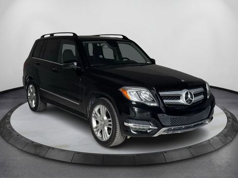 Used 2015 Mercedes-Benz GLK 350 2WD image 3