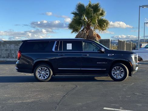 Certified 2025 GMC Yukon XL Denali image 12