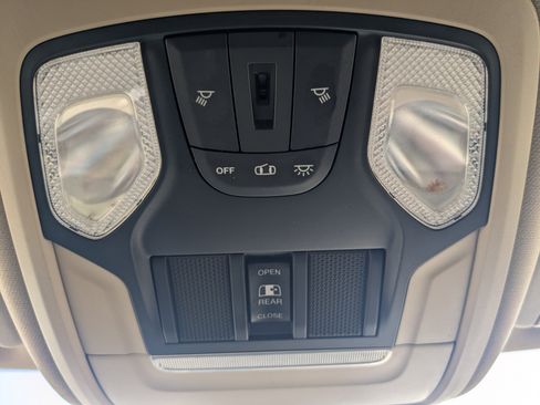 Used 2019 RAM 1500 Tradesman image 26