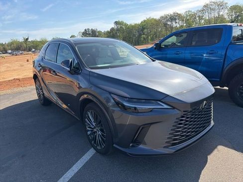 Used 2025 Lexus RX 350 AWD w/ Convenience Package image 2