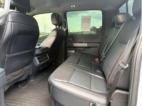 Used 2024 Ford F250 Lariat w/ Lariat Ultimate Package AWD/4WD image 14