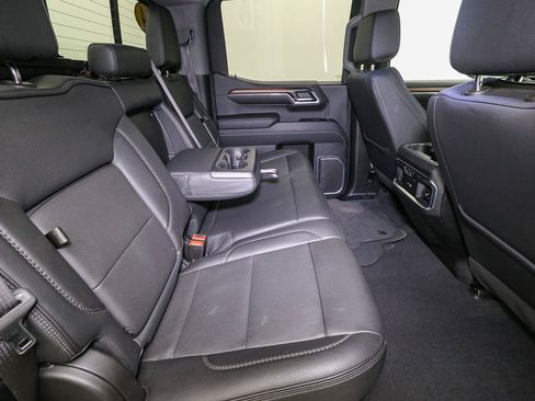 Used 2024 GMC Sierra 1500 Denali w/ Denali Reserve Package AWD/4WD image 22