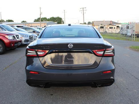 Used 2021 Nissan Maxima Platinum w/ 40th Anniversary Package FWD image 6