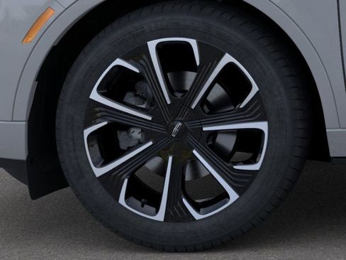 New 2026 Lincoln Nautilus Reserve image 19