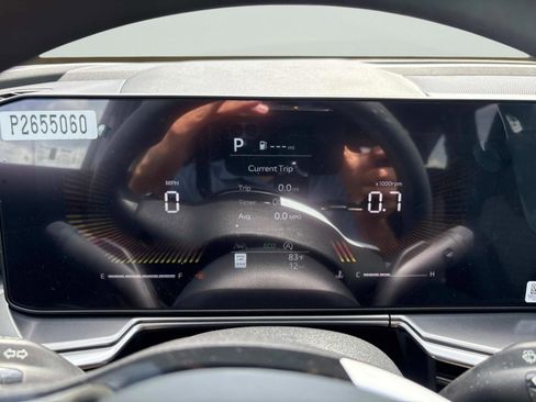 New 2025 Kia Sorento LX image 30