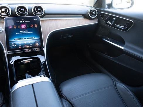 Used 2022 Mercedes-Benz C 300 Sedan image 16