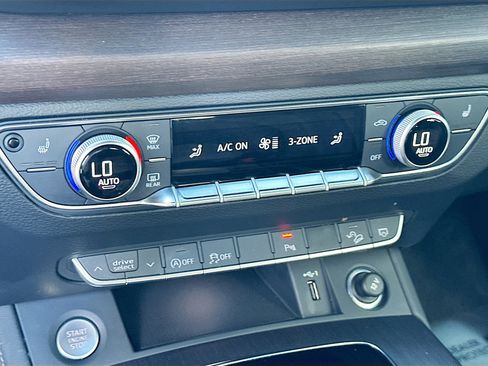 Used 2023 Audi Q5 2.0T Premium Plus image 15